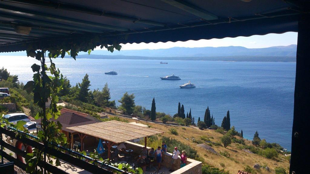Apartmani Franceska Bol Esterno foto